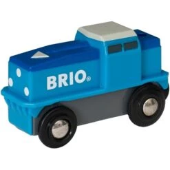 BRIO World Blaue Frachtlok Mit Batterie, Spielfahrzeug (blau/weiß)
