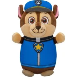 Jazwares Squishmallows HugMees - Paw Patrol Chase, Kuscheltier (25 Cm)