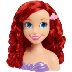 Titelseite -Spielzeug Verkäufe Just Play Disney Princess Ariel Styling Head Schmink und Frisierkopf@@100147778 1