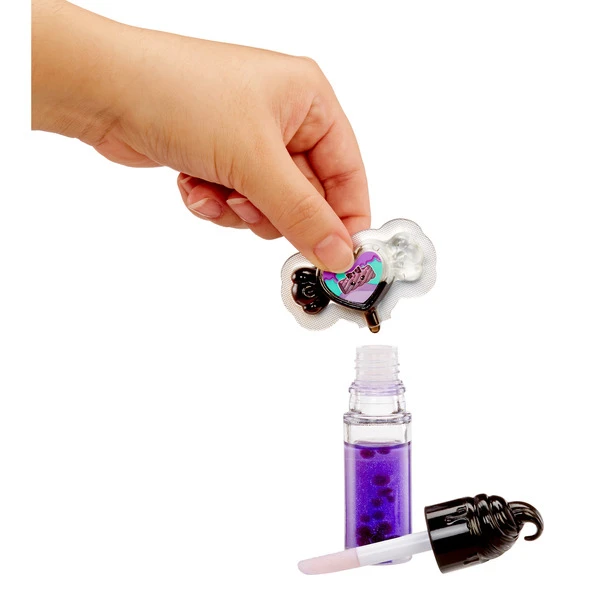 MGA Entertainment Yummiland Lip Gloss Dolls Sour Sweeties, Puppe (sortierter Artikel, Eine Figur) 5 MGA Entertainment Yummiland Lip Gloss Dolls Sour Sweeties, Puppe (sortierter Artikel, Eine Figur) – Bild 3