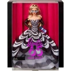 Mattel Barbie Signature Sammelpuppe Zum 65. Jubiläum (mit Blonden Haaren Und Schwarz-weißer Robe) 7 Mattel Barbie Signature Sammelpuppe Zum 65. Jubiläum (mit Blonden Haaren Und Schwarz-weißer Robe) -Spielzeug Verkäufe Mattel Barbie Signature Sammelpuppe zum 65 Jubil um@@100025882 2