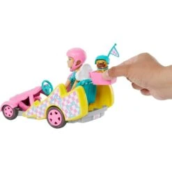 Mattel Barbie Stacie Go-Kart, Puppe (mit Hündchen, Zubehör Und Stickerbogen) -Spielzeug Verkäufe Mattel Barbie Stacie Go Kart Puppe@@100025578 2