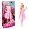 Mattel Barbie The Movie Margot Robbie Als Barbie: Sammlerpuppe Im Rosa-weißen Karo-Kleid 2 Mattel Barbie The Movie Margot Robbie Als Barbie: Sammlerpuppe Im Rosa-weißen Karo-Kleid -Spielzeug Verkäufe Mattel Barbie The Movie Margot Robbie als Barbie Sammlerpuppe im rosa wei en Karo Kleid@@100098730