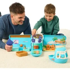 Moose Toys Bluey - 3-in-1 Airplane Spielset, Spielfahrzeug 25 Moose Toys Bluey - 3-in-1 Airplane Spielset, Spielfahrzeug -Spielzeug Verkäufe Moose Toys Bluey 3 in 1 Airplane Spielset Spielfahrzeug@@100156396 9