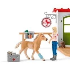 Schleich Farm World Tierarzt-Praxis Mit Haustieren, Spielfigur -Spielzeug Verkäufe Schleich Farm World Tierarzt Praxis mit Haustieren Spielfigur@@1832663 2