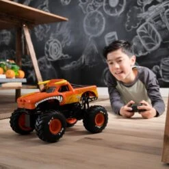 Spin Master Monster Jam - El Toro Loco, RC (Maßstab 1:15) 27 Spin Master Monster Jam - El Toro Loco, RC (Maßstab 1:15) -Spielzeug Verkäufe Spin Master Monster Jam El Toro Loco RC@@100121281 11